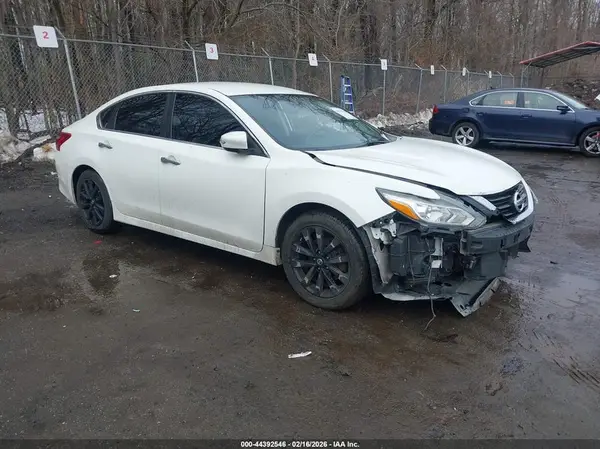 1N4AL3AP0JC154125 2018 NISSAN ALTIMA - Image 1