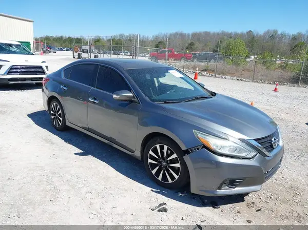 1N4AL3AP0JC154349 2018 NISSAN ALTIMA - Image 1