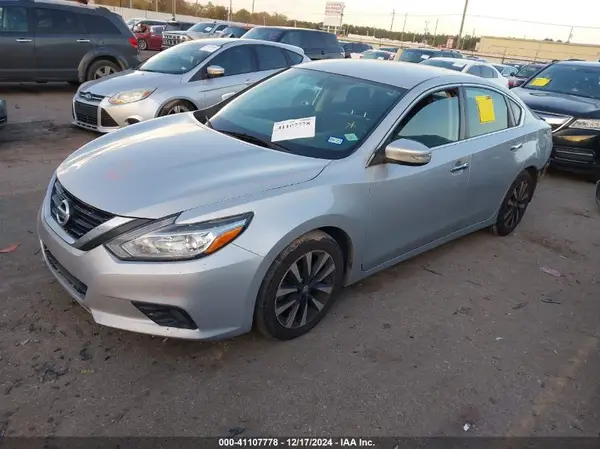 1N4AL3AP0JC156117 2018 NISSAN ALTIMA - Image 2