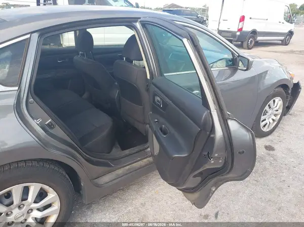 1N4AL3AP0JC156974 2018 NISSAN ALTIMA - Image 8
