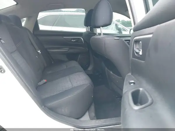 1N4AL3AP0JC157672 2018 NISSAN ALTIMA - Image 8