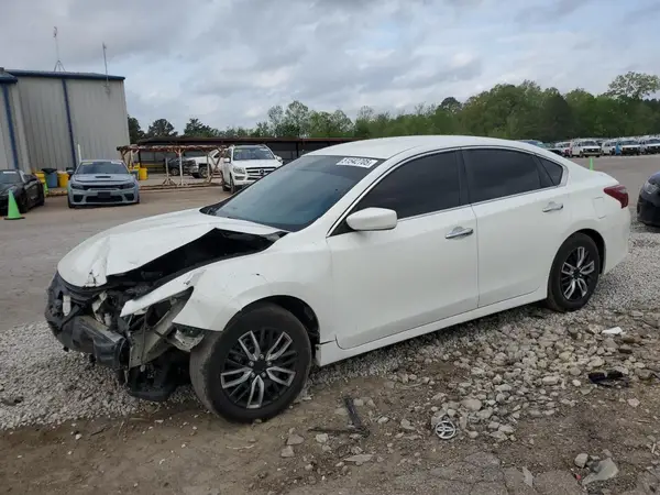 1N4AL3AP0JC157736 2018 NISSAN ALTIMA - Image 1