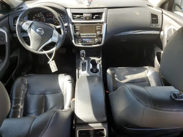 1N4AL3AP0JC159048 2018 NISSAN ALTIMA - Image 8