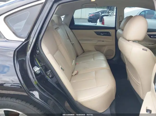1N4AL3AP0JC160460 2018 NISSAN ALTIMA - Image 8