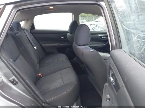 1N4AL3AP0JC163102 2018 NISSAN ALTIMA - Image 8