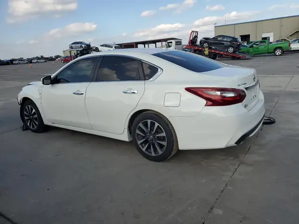 1N4AL3AP0JC163388 2018 NISSAN ALTIMA - Image 2
