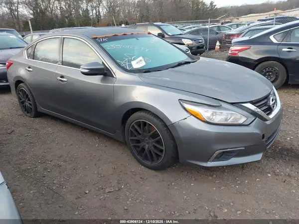 1N4AL3AP0JC164007 2018 NISSAN ALTIMA - Image 1