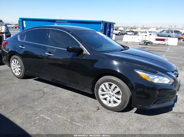 1N4AL3AP0JC164637 2018 NISSAN ALTIMA - Image 1