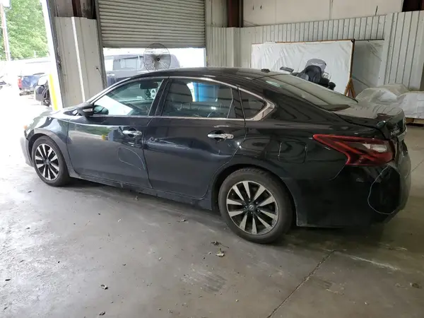 1N4AL3AP0JC164959 2018 NISSAN ALTIMA - Image 2