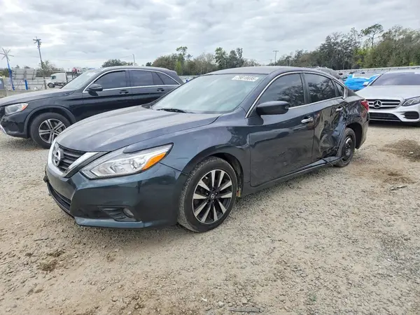 1N4AL3AP0JC166887 2018 NISSAN ALTIMA - Image 1
