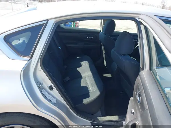 1N4AL3AP0JC168686 2018 NISSAN ALTIMA - Image 8