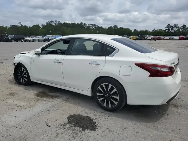 1N4AL3AP0JC169448 2018 NISSAN ALTIMA - Image 2