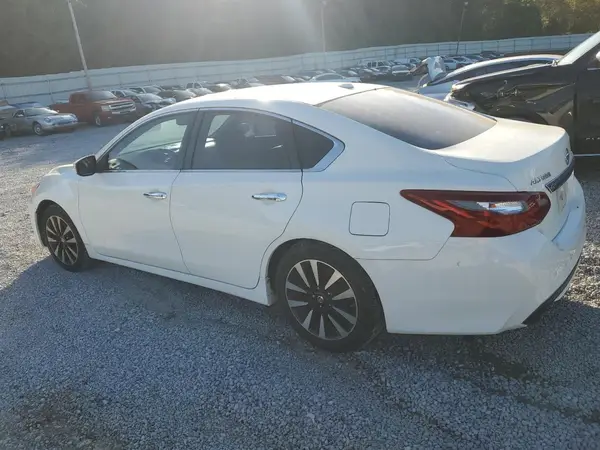1N4AL3AP0JC170809 2018 NISSAN ALTIMA - Image 2