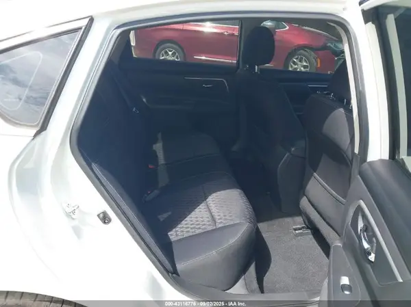 1N4AL3AP0JC171104 2018 NISSAN ALTIMA - Image 8