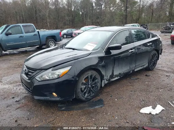 1N4AL3AP0JC173872 2018 NISSAN ALTIMA - Image 2