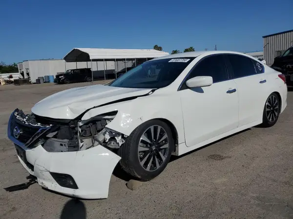 1N4AL3AP0JC176805 2018 NISSAN ALTIMA - Image 1
