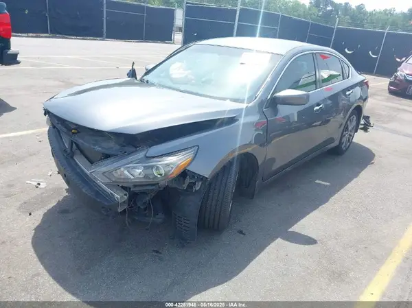 1N4AL3AP0JC181745 2018 NISSAN ALTIMA - Image 2