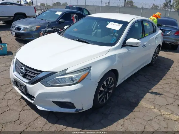 1N4AL3AP0JC183222 2018 NISSAN ALTIMA - Image 2
