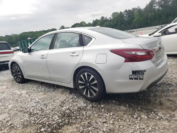 1N4AL3AP0JC183298 2018 NISSAN ALTIMA - Image 2