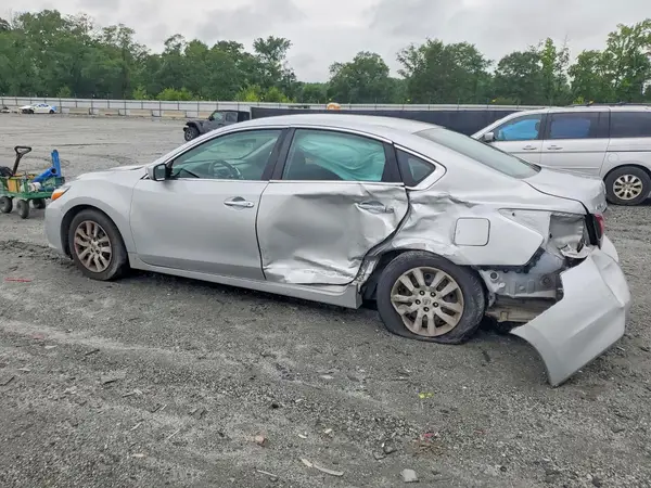 1N4AL3AP0JC183558 2018 NISSAN ALTIMA - Image 2