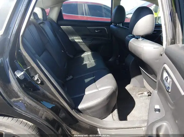 1N4AL3AP0JC184063 2018 NISSAN ALTIMA - Image 8