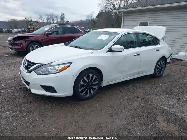 1N4AL3AP0JC190302 2018 NISSAN ALTIMA - Image 2