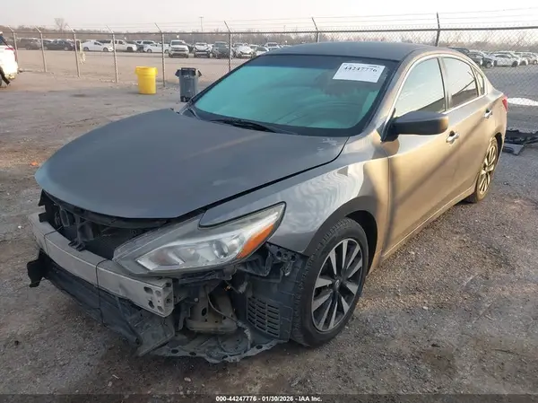 1N4AL3AP0JC191546 2018 NISSAN ALTIMA - Image 2