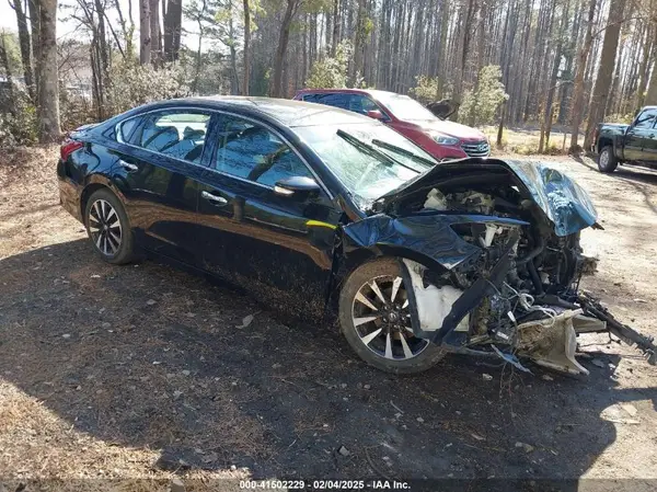 1N4AL3AP0JC195614 2018 NISSAN ALTIMA - Image 1