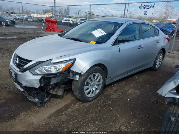 1N4AL3AP0JC196021 2018 NISSAN ALTIMA - Image 2