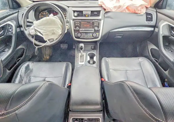 1N4AL3AP0JC199257 2018 NISSAN ALTIMA - Image 8