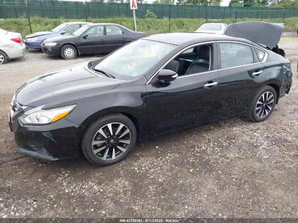 1N4AL3AP0JC204229 2018 NISSAN ALTIMA - Image 2