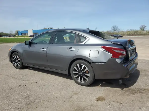 1N4AL3AP0JC212203 2018 NISSAN ALTIMA - Image 2
