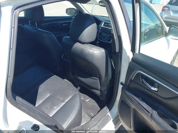 1N4AL3AP0JC214243 2018 NISSAN ALTIMA - Image 8