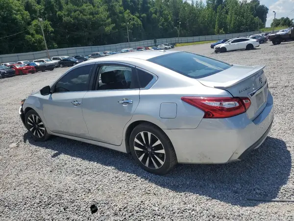 1N4AL3AP0JC214694 2018 NISSAN ALTIMA - Image 2