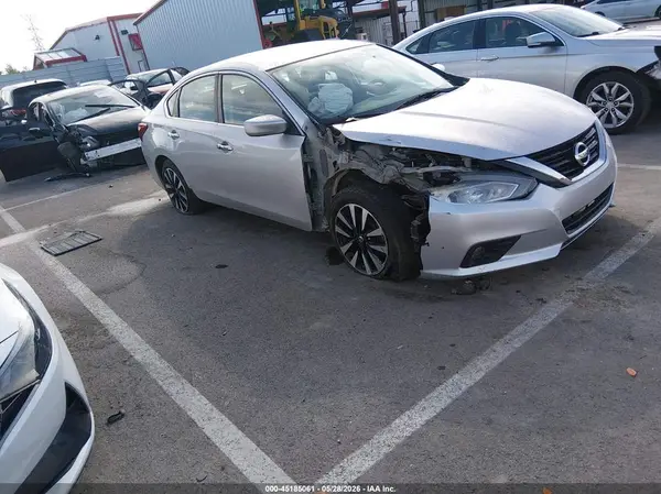 1N4AL3AP0JC216462 2018 NISSAN ALTIMA - Image 1