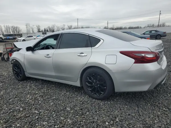 1N4AL3AP0JC216641 2018 NISSAN ALTIMA - Image 2