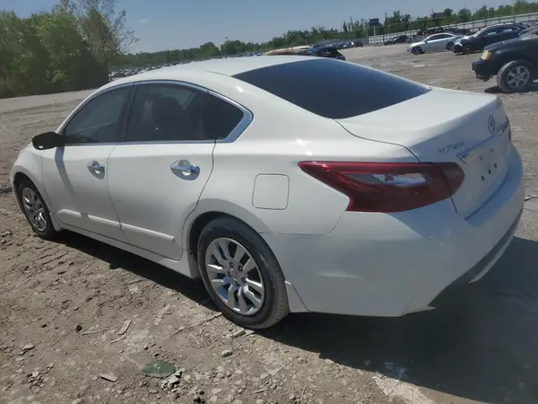 1N4AL3AP0JC218714 2018 NISSAN ALTIMA - Image 2