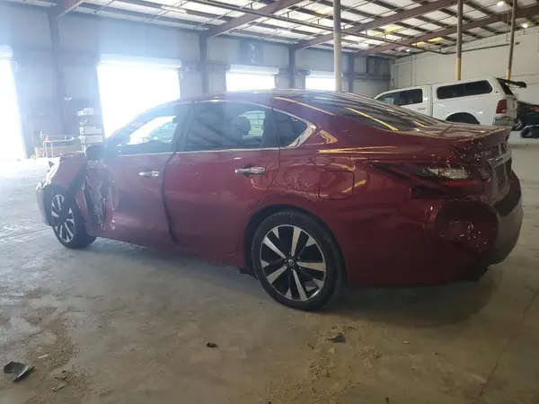 1N4AL3AP0JC219751 2018 NISSAN ALTIMA - Image 2