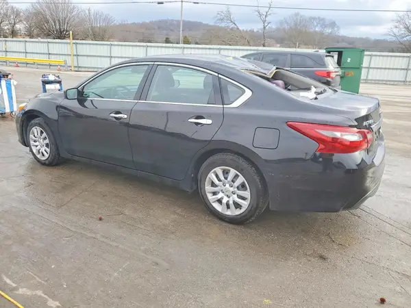 1N4AL3AP0JC219927 2018 NISSAN ALTIMA - Image 2