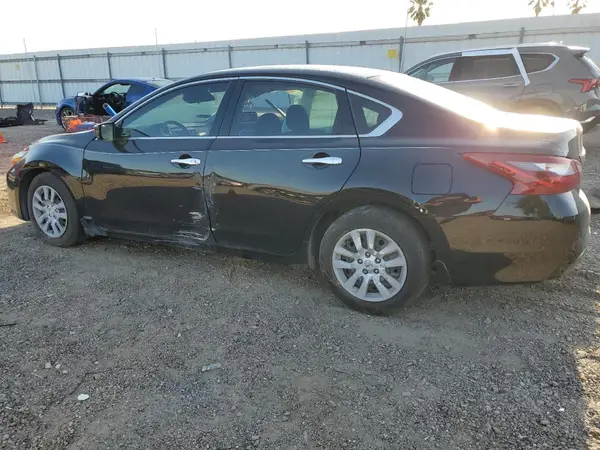 1N4AL3AP0JC223413 2018 NISSAN ALTIMA - Image 2