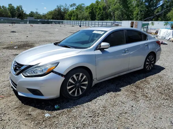 1N4AL3AP0JC223749 2018 NISSAN ALTIMA - Image 1
