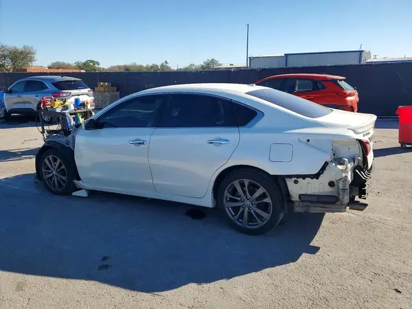 1N4AL3AP0JC223850 2018 NISSAN ALTIMA - Image 2