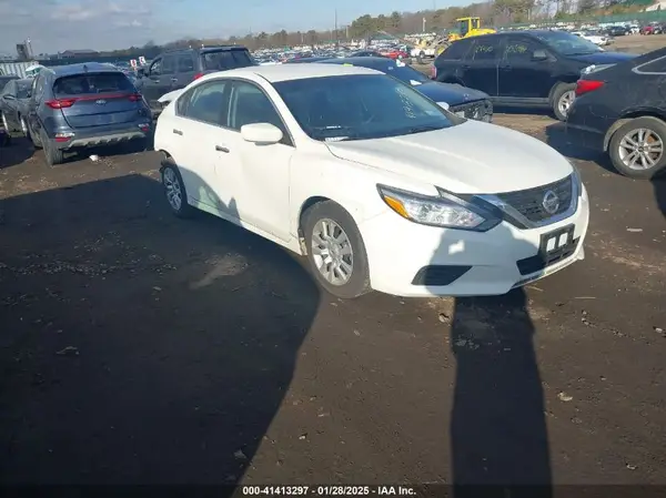 1N4AL3AP0JC223881 2018 NISSAN ALTIMA - Image 1