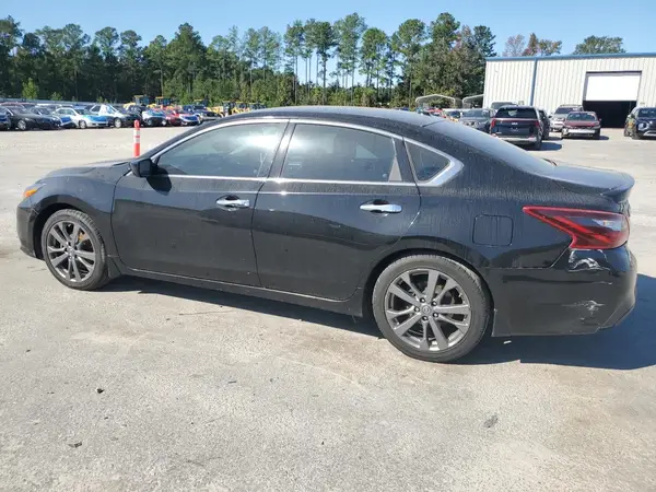 1N4AL3AP0JC224643 2018 NISSAN ALTIMA - Image 2
