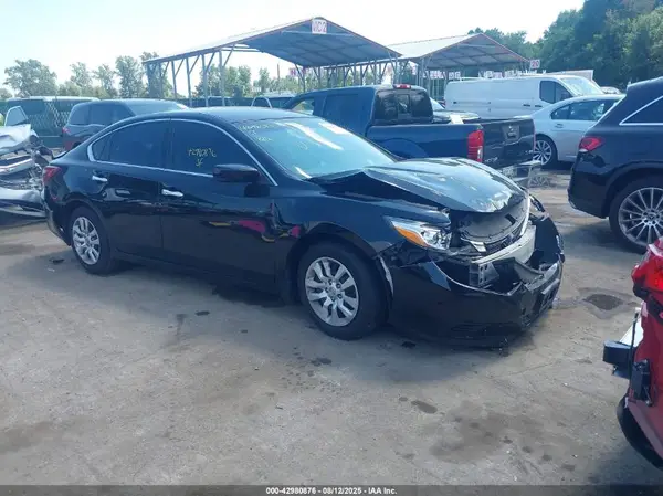1N4AL3AP0JC225128 2018 NISSAN ALTIMA - Image 1