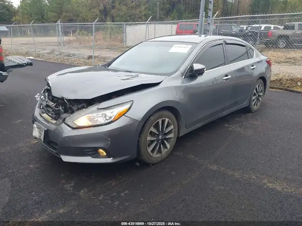 1N4AL3AP0JC228675 2018 NISSAN ALTIMA - Image 2