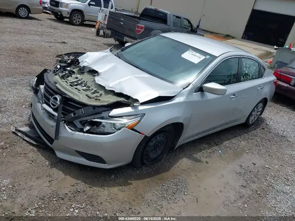 1N4AL3AP0JC230152 2018 NISSAN ALTIMA - Image 2
