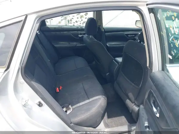 1N4AL3AP0JC230152 2018 NISSAN ALTIMA - Image 8