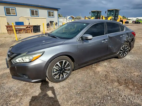 1N4AL3AP0JC231138 2018 NISSAN ALTIMA - Image 1