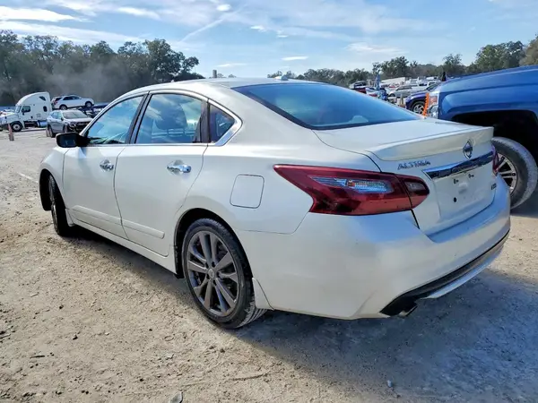 1N4AL3AP0JC231401 2018 NISSAN ALTIMA - Image 2